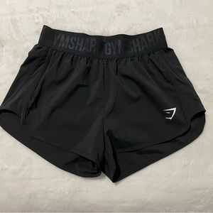 Gymshark Training Loose Fit Shorts - Black